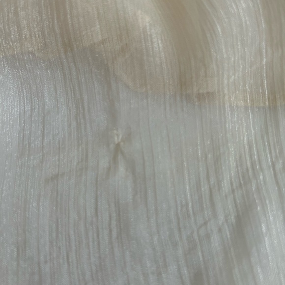 Nice lace vest by Ryu size M
Vest has inner lining on front with a tie - Picture 13 of 14